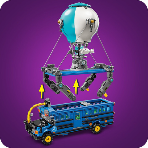 פורטנייט - Battle Bus  (77073)